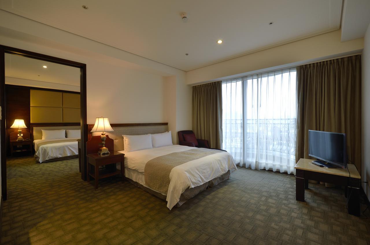 Hotel Regalees Tamsui Bagian luar foto